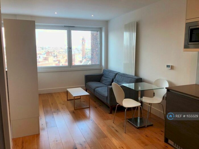 Studio To Rent In Riverdale House, London, SE13
