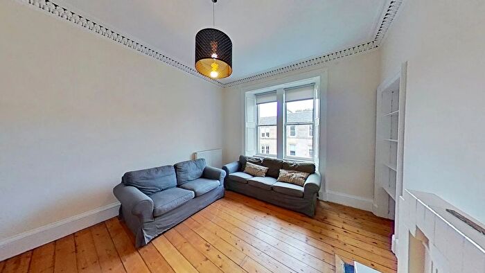 2 Bedroom Flat To Rent In Caledonian Road, Edinburgh, Midlothian, EH11