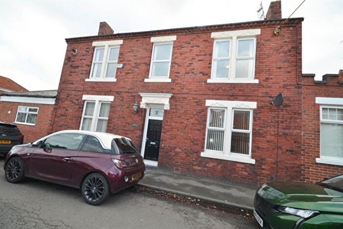 2 Bedroom End Of Terrace House To Rent In St. Johns Terrace, East Boldon, NE36