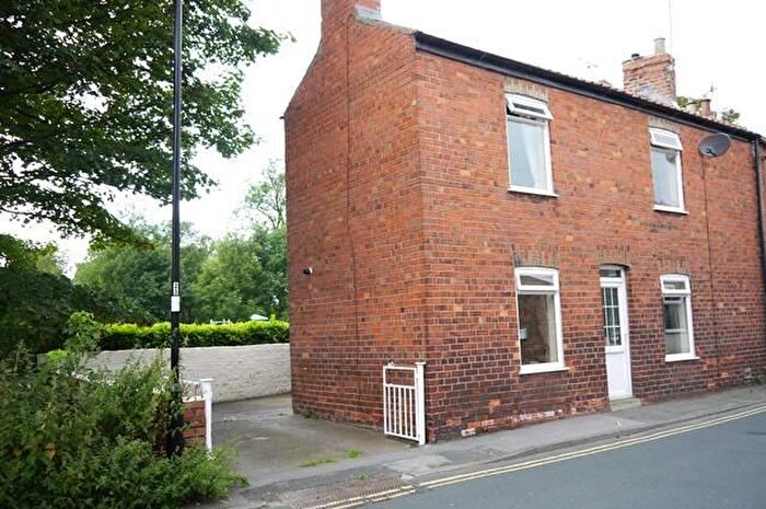 2 Bedroom End Terrace House To Rent In Hailgate, Howden, DN14