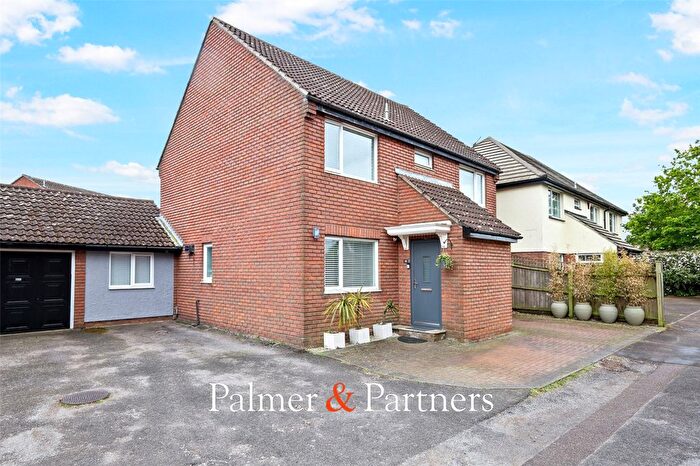 5 Bedroom Detached House For Sale In Meadow Grass Close, Stanway, Colchester, Essex, CO3