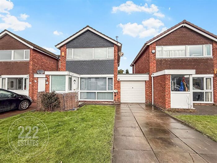 3 Bedroom Link Detached House To Rent In Rosebank, Lymm, Warrington, WA13