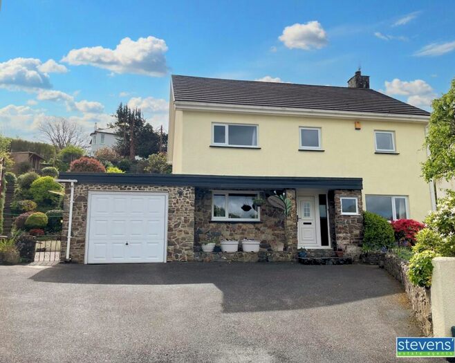 4 Bedroom Detached House For Sale In Leeze Park, Okehampton, Devon, EX20