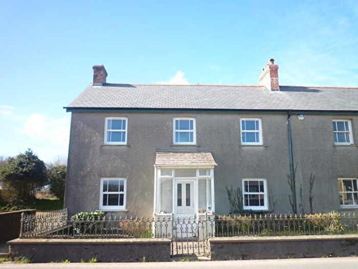 4 Bedroom Semi-Detached House To Rent In The Hollies, Holsworthy Beacon, Holsworthy, Devon, EX22