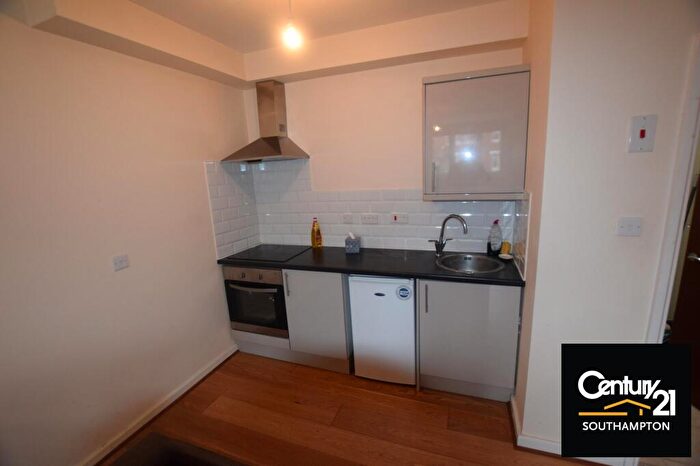 Studio To Rent In |Ref: |, Portswood Road, Southampton, SO17
