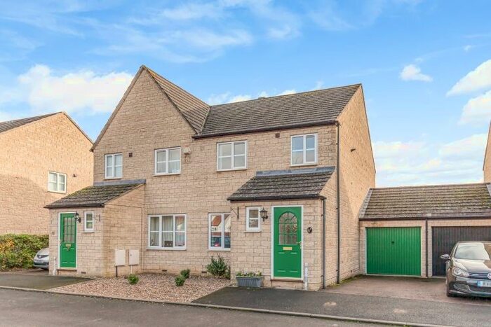 3 Bedroom Semi-Detached House To Rent In Slatters Court, Long Hanborough, Witney OX29