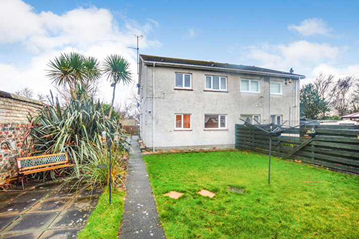 2 Bedroom Flat For Sale In Burnfoot Lane, Ardrossan, KA22