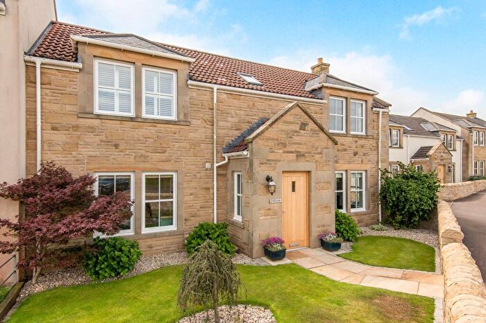 3 Bedroom Semi-Detached House For Sale In The Glebe, Strathkinness, St Andrews, KY16