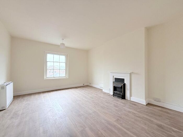 1 Bedroom Property To Rent In Bridge Street, Derbyshire, Belper, DE56