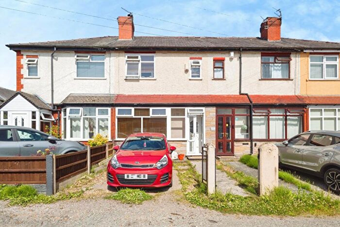 2 Bedroom Terraced House For Sale In Brookside Avenue, Droylsden, Manchester, Greater Manchester, M43