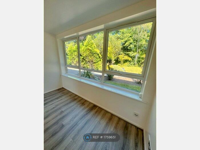 2 Bedroom Flat To Rent In Duffield Road, Derby, DE22