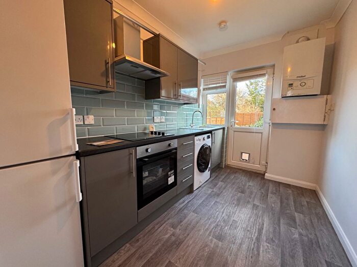 2 Bedroom Flat To Rent In Gilda Crescent, Polegate, BN26
