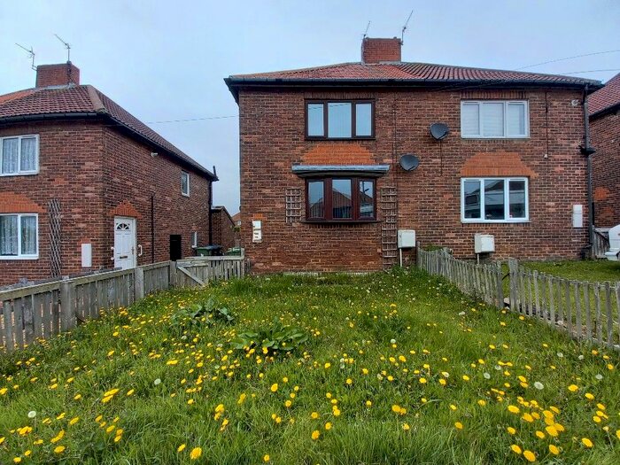 2 Bedroom Semi-Detached House To Rent In West Crescent, Peterlee, SR8