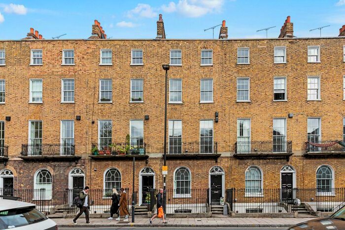 1 Bedroom Flat To Rent In St. John Street, London, EC1V