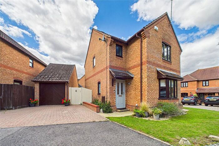 3 Bedroom Detached House For Sale In Dianthus Place, Winkfield Row, Berkshire, RG42