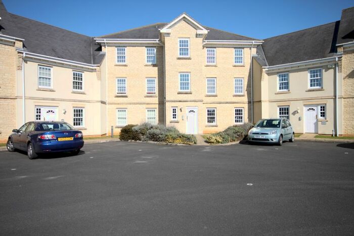 2 Bedroom Flat To Rent In Mullein Road, Bicester, OX26
