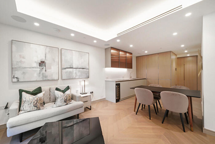 2 Bedroom Flat To Rent In St John's Wood Road, St John's Wood, NW8