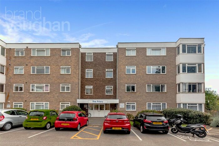 2 Bedroom Flat To Rent In London Road, Patcham, Brighton, BN1