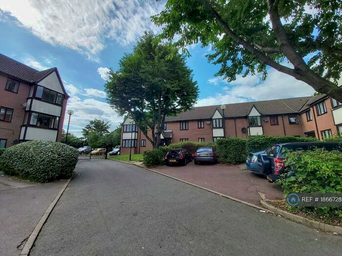 1 Bedroom Flat To Rent In Dorrington Close, Luton, LU3