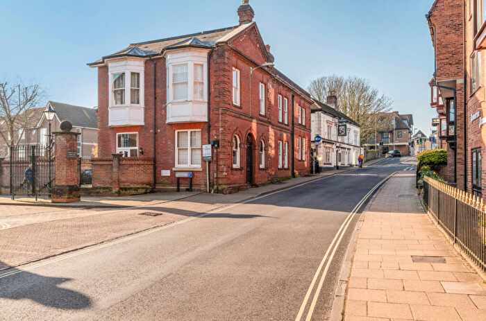 3 Bedroom End Of Terrace House For Sale In Hyde Street, Winchester, Hampshire, SO23