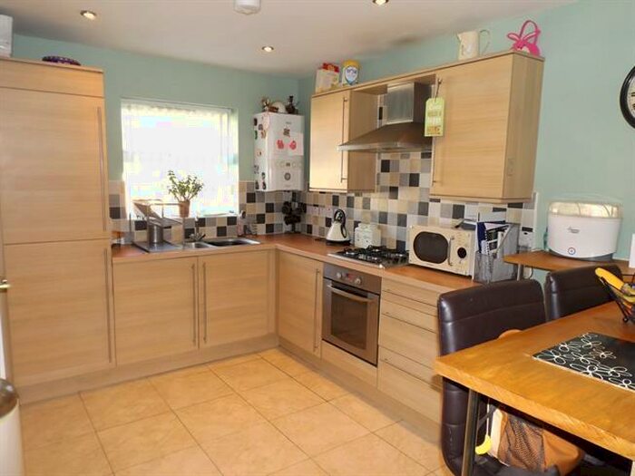 2 Bedroom House To Rent In Embankment Close, Shirebrook, NG20