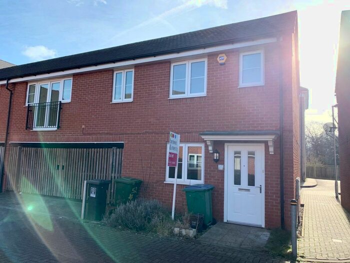 3 Bedroom Property To Rent In Baxter Road, Watford WD24