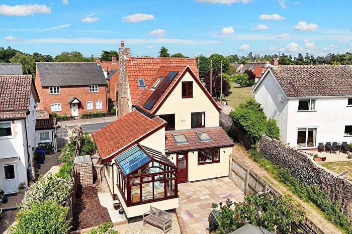 5 Bedroom Detached House For Sale In High Street, Tuddenham, IP28
