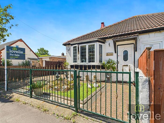 2 Bedroom Semi-Detached Bungalow For Sale In George Street, Mablethorpe, LN12