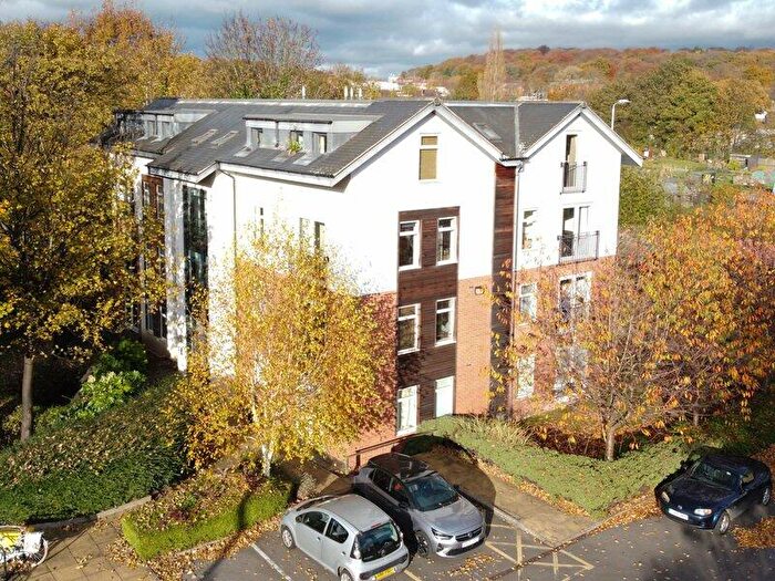 2 Bedroom Flat To Rent In Platform One, Station Approach, Kirkstall, Leeds, LS5