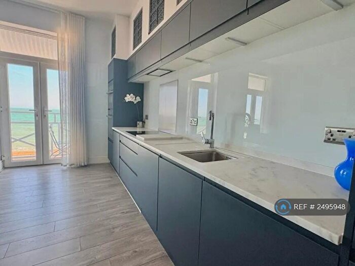1 Bedroom Flat To Rent In Wellington Terrace, Folkestone, CT20