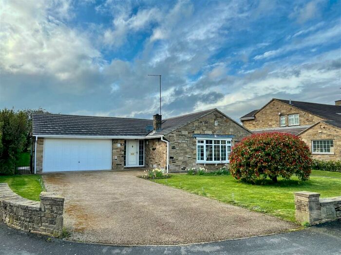 3 Bedroom Detached Bungalow To Rent In Wentworth Gate, Wetherby, LS22