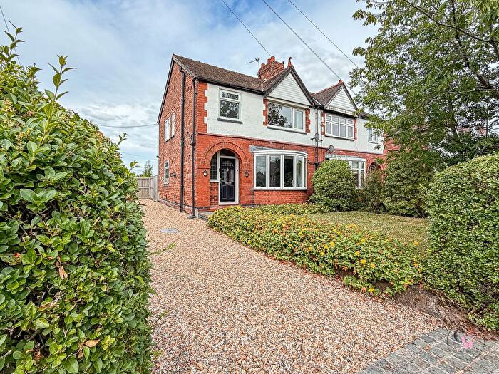 3 Bedroom Semi Detached House For Sale In Northwich Road, Weaverham, Northwich, CW8