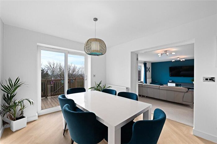 5 Bedroom Detached House For Sale In Kensington Gardens, Carlton, Nottingham, Nottinghamshire, NG4