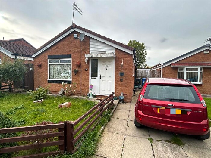 3 Bedroom Bungalow For Sale In Broomfields, Denton, Manchester, Greater Manchester, M34