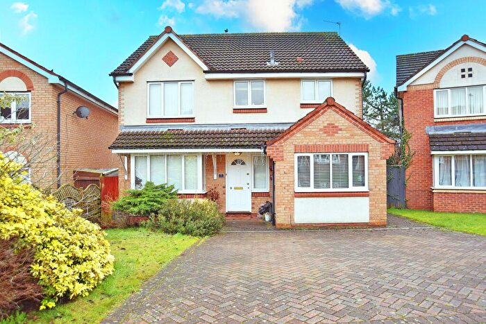 5 Bedroom House For Sale In Heather Way, Harrogate, HG3