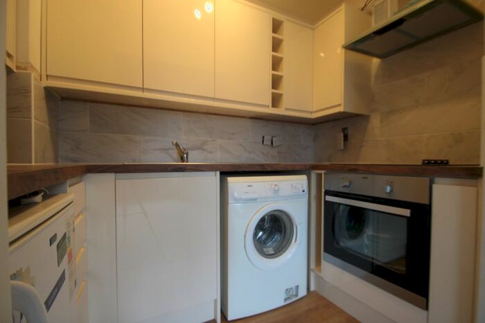 1 Bedroom Property To Rent In Beagle Court, Cottenham CB24