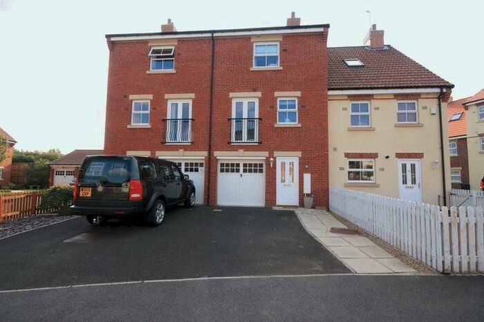 4 Bedroom Terraced House To Rent In Nursery Lane, Merrybent, Darlington, DL2