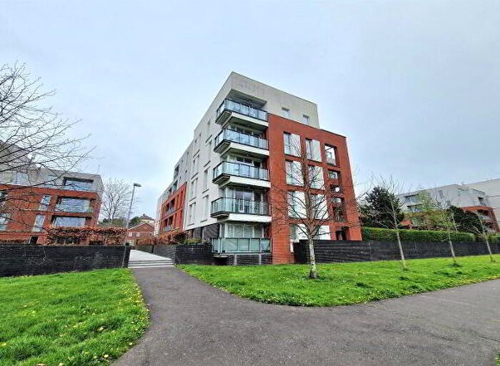 3 Bedroom Apartments For Sale In Apartment The Keel Building Annadale Crescen, Belfast, BT7