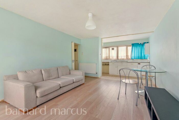 1 Bedroom Apartment To Rent In Cheshire Close, Mitcham, CR4