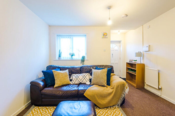 1 Bedroom Terraced House To Rent In Saturn Grove, Salford, M6