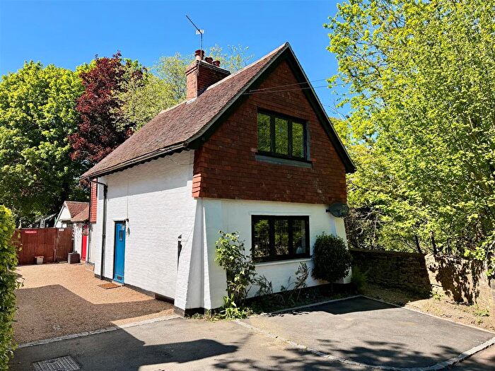 1 Bedroom Detached House To Rent In Ropes Lane, Fernhurst, GU27