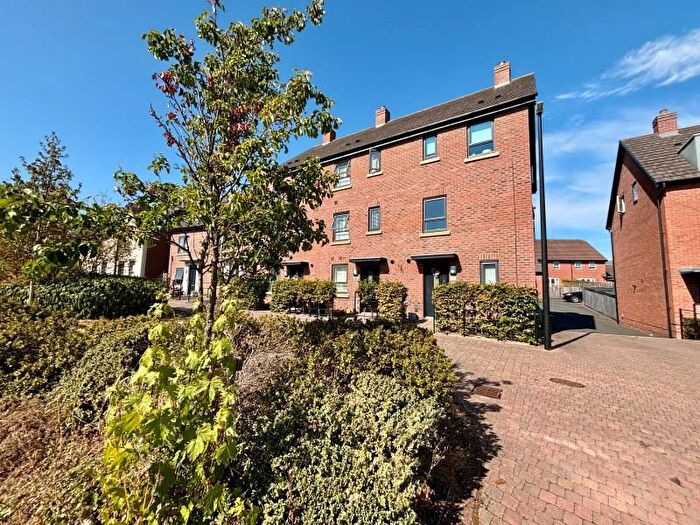 4 Bedroom End Of Terrace House For Sale In Duddell Street, Lawley, TF4