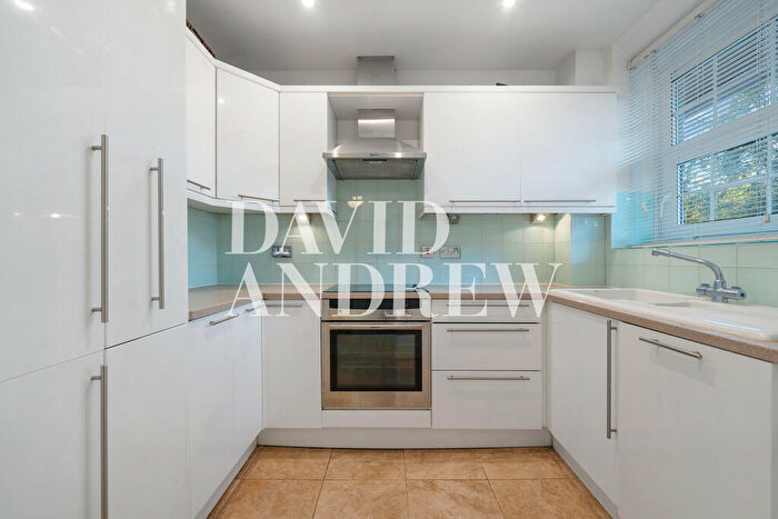 2 Bedroom Apartment To Rent In Elwood Street, N5