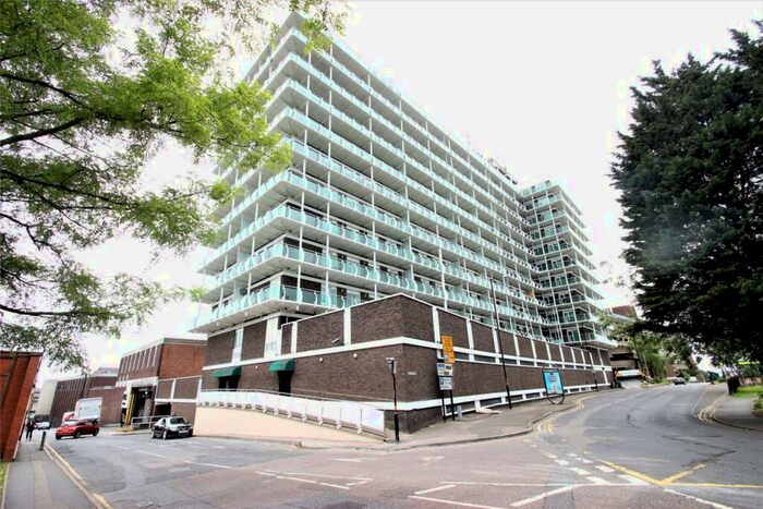 2 Bedroom Flat To Rent In Northampton House, Wellington Street, Northampton, NN1