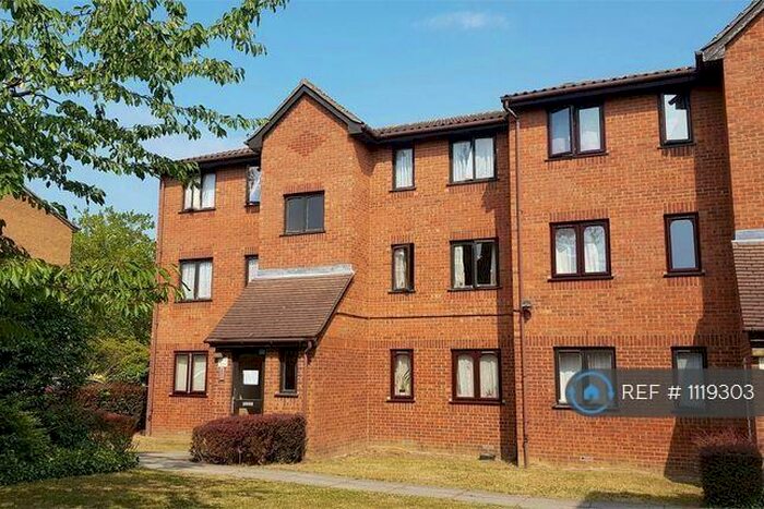 1 Bedroom Flat To Rent In Pempath Place, Wembley, HA9