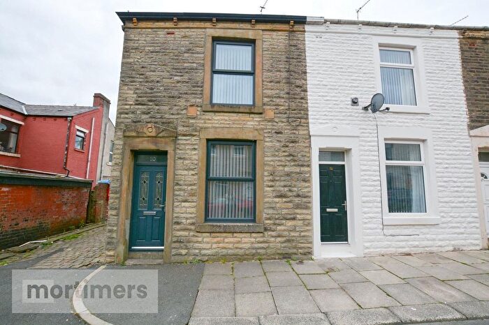 2 Bedroom End Of Terrace House For Sale In Queen Street, Clayton Le Moors, Accrington, Lancashire, BB5