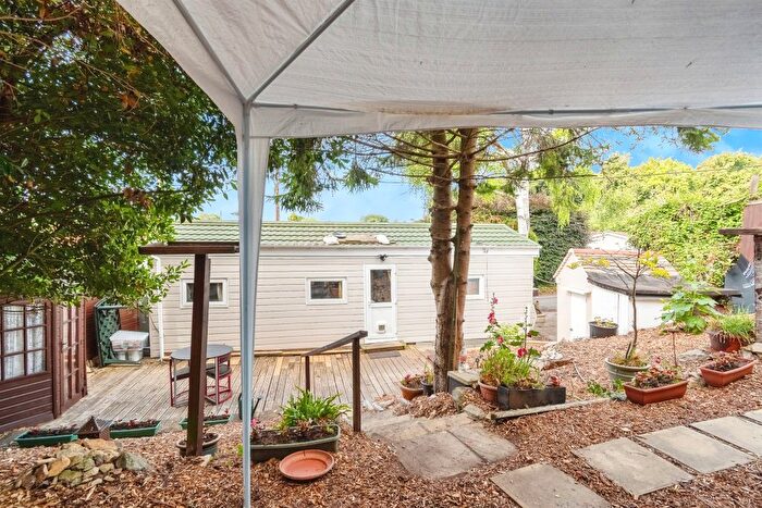 1 Bedroom Park Home For Sale In Quarry Rock Gardens, Bath, BA2