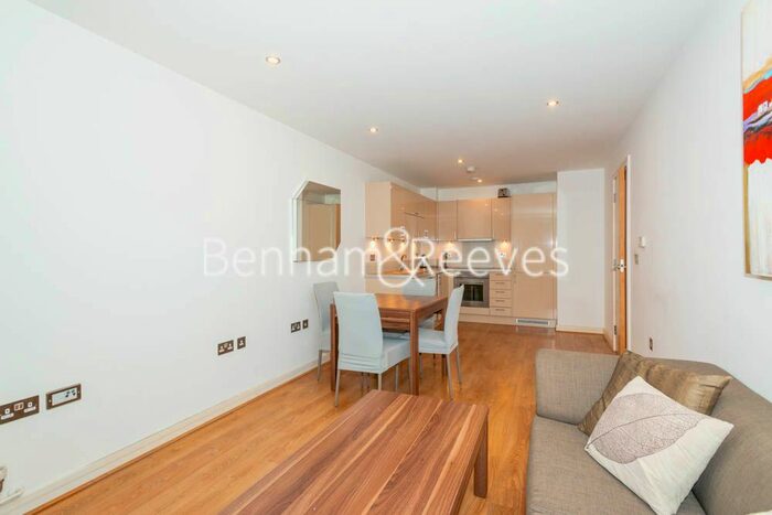 1 Bedroom Flat To Rent In Werner Court, Aqua Vista Square, E3