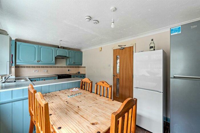 5 Bedroom End Of Terrace House To Rent In Slinfold Close, Brighton, East Sussex, BN2