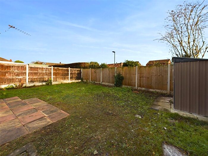 2 Bedroom Bungalow To Rent In Brampton Lane, Armthorpe, Doncaster, South Yorkshire, DN3